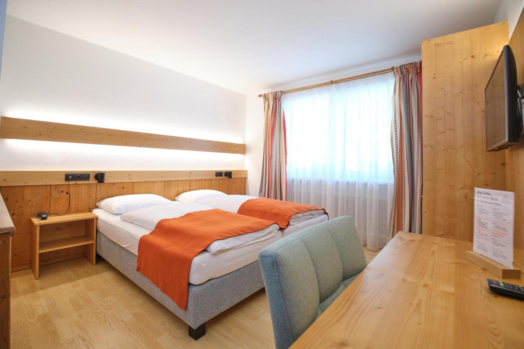 Santner, Hotel Eugendorf Exterior foto